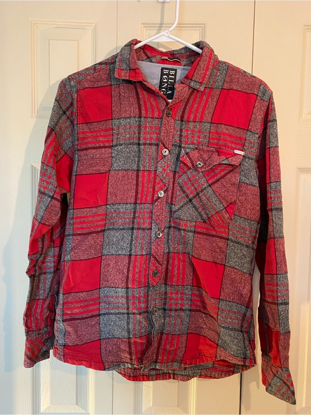 Billabong Men’s Red and Gray Plaid Button-Down Flannel Shirt